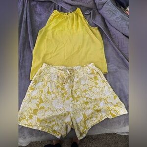 Vince Camuto short set suze Medium